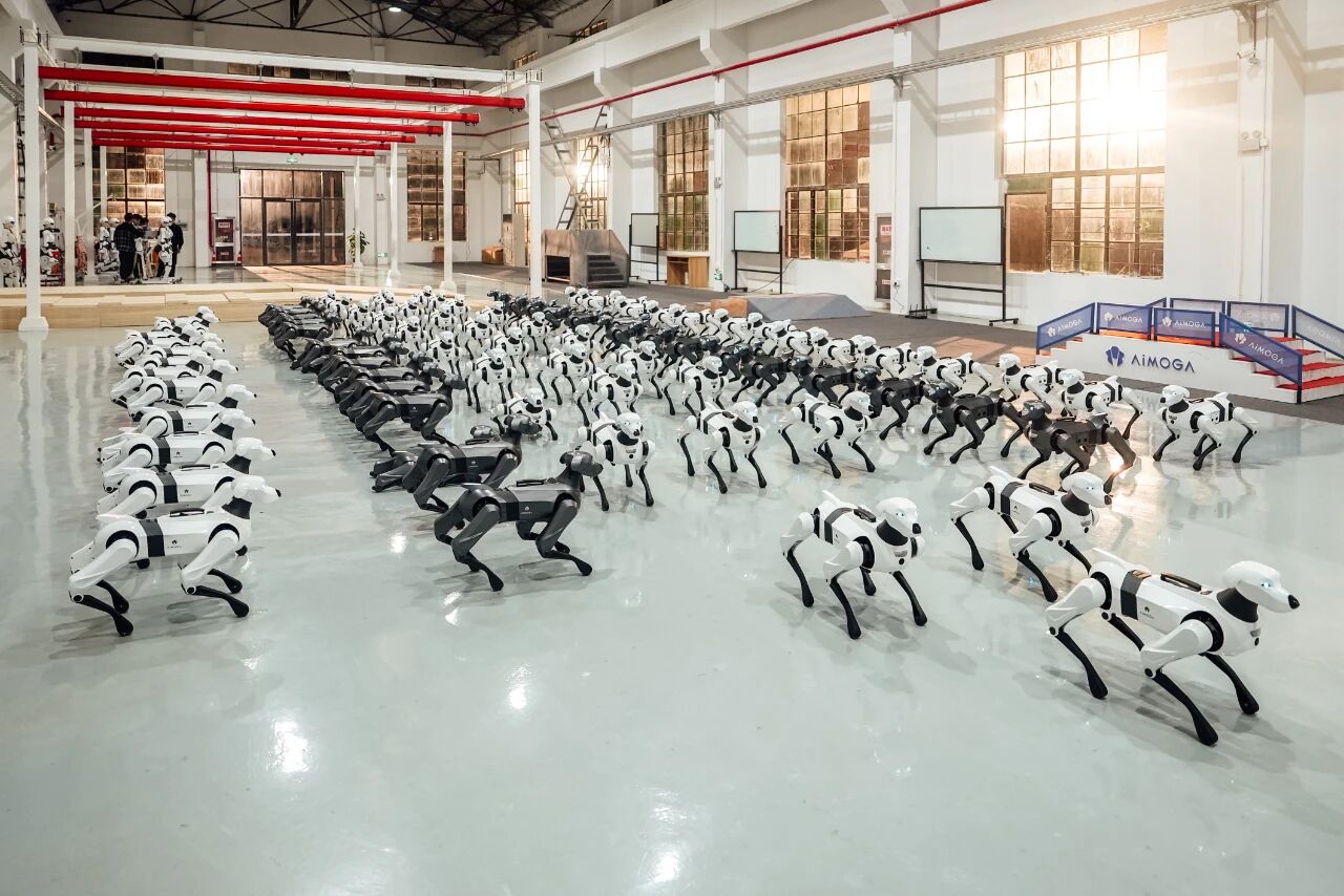 小智一周要闻 | 奇瑞墨甲第1000只机器狗交付；智元第5000台通用具身机器人下线