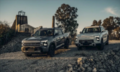 <strong>中国车企拯救“桑塔纳”：国产车换标</strong>