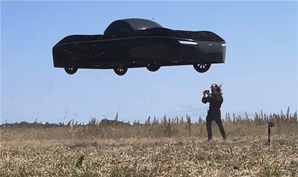 全球首款飞行汽车即将交付:每辆222万元 可飞177公里