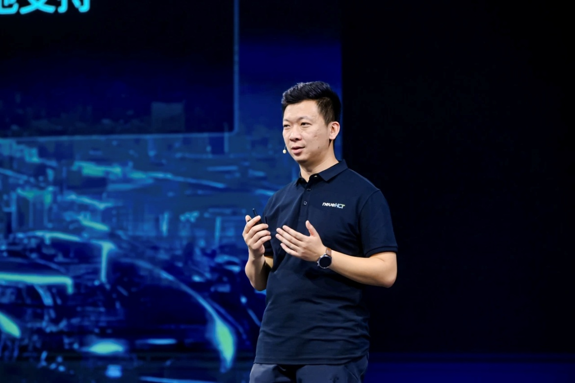 智驾大陆厉飚：定位Tier2赋能者，以效率与全球化实践推动智驾平权